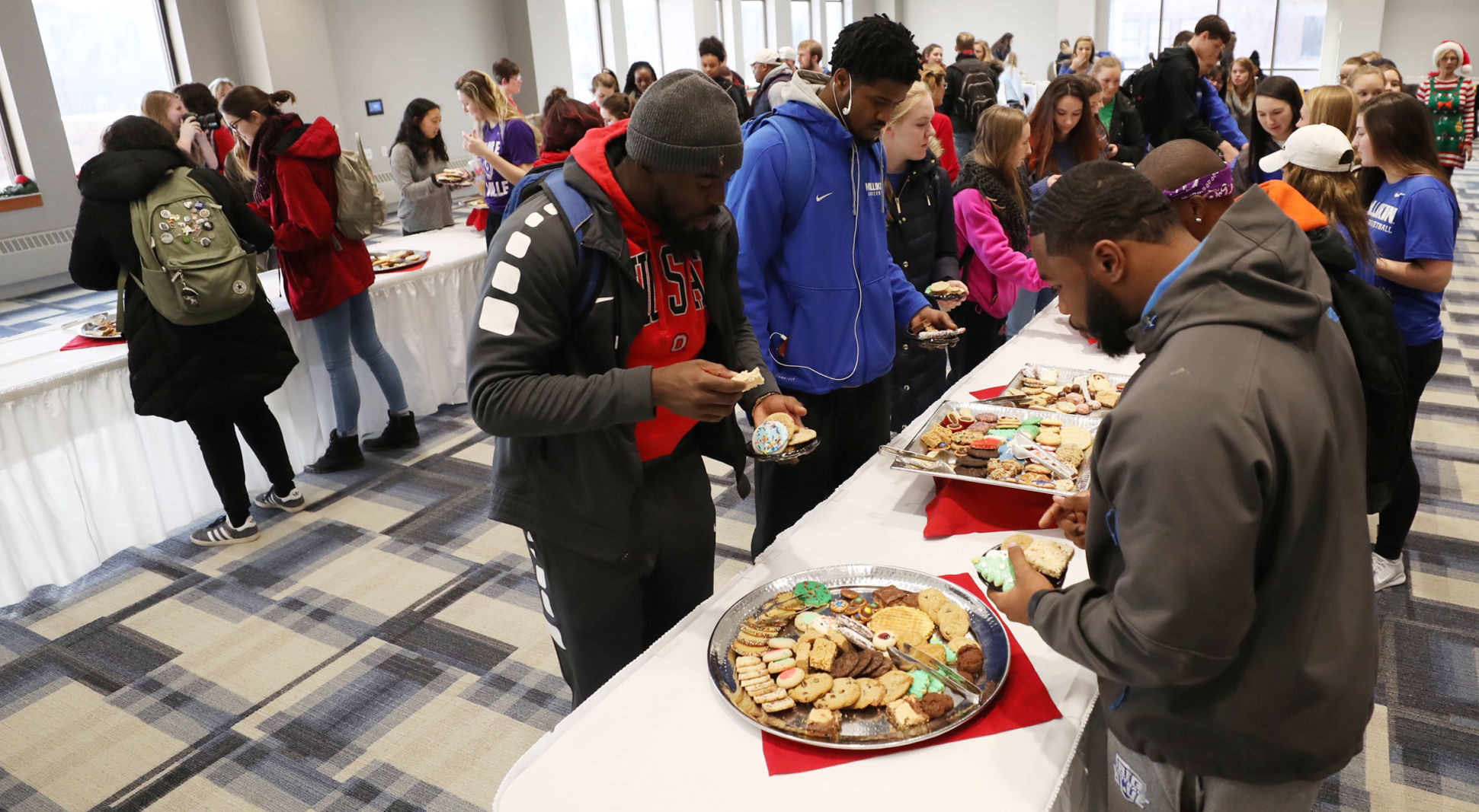 Millikin Cookie Party 17 12.5.18.jpg